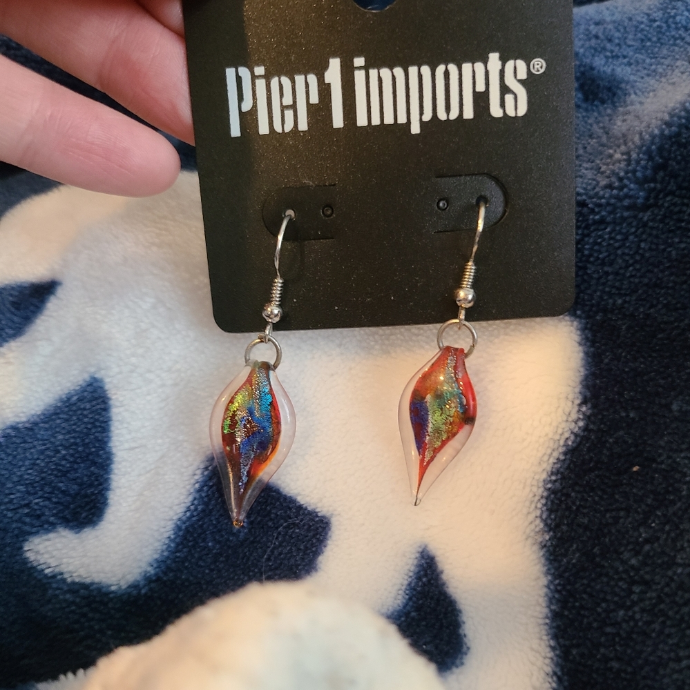 Pier 1 Imports earings - Picture 3 of 5